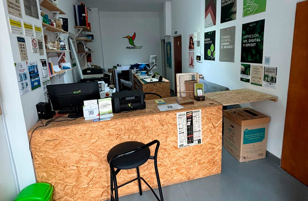 Interior del local Printeco
